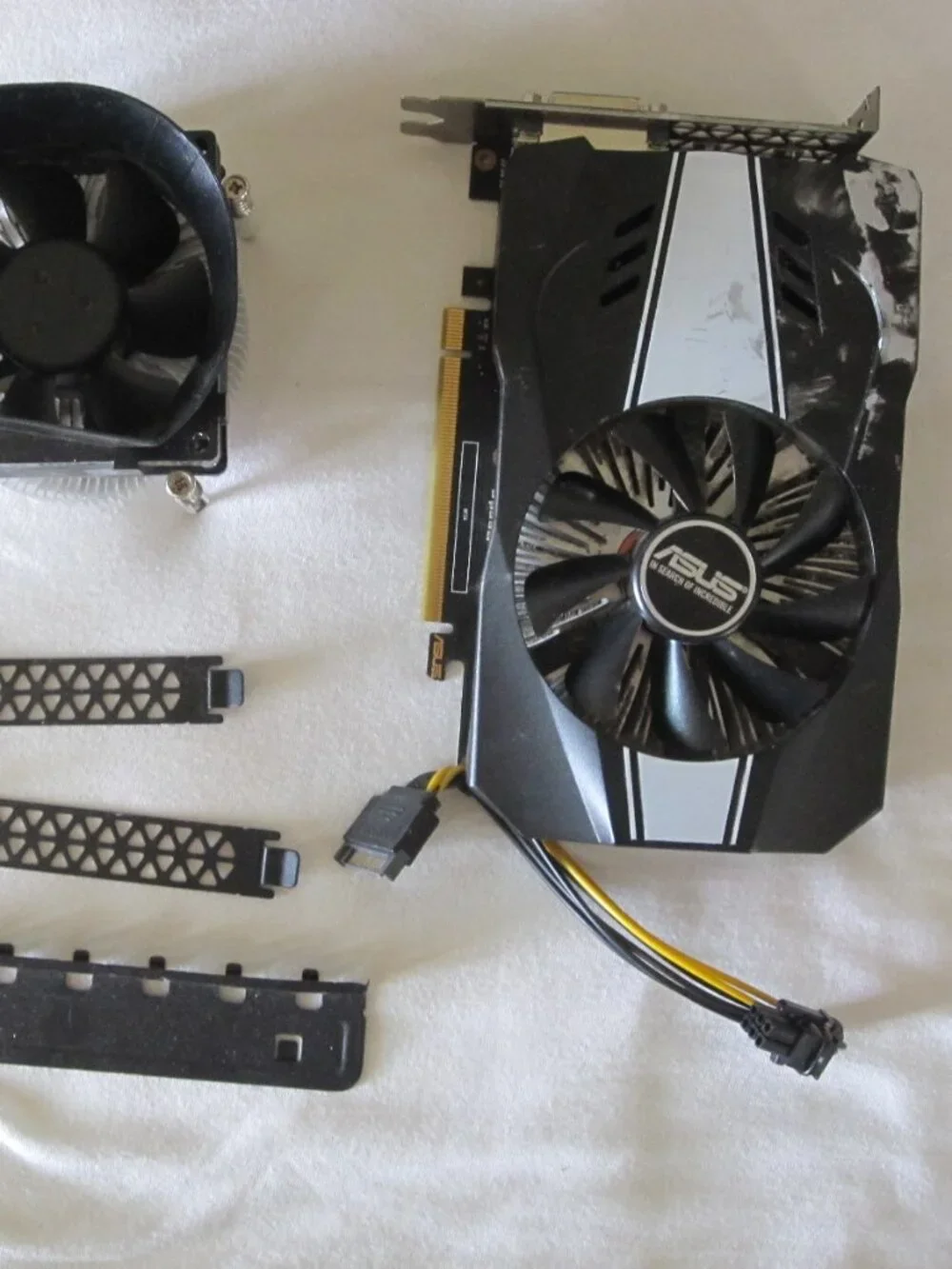 ASUS NVIDIA GeForce GTX 1060 Graphics Card - model: PH-GTX1060-3G, 3GB GDDR5 ++